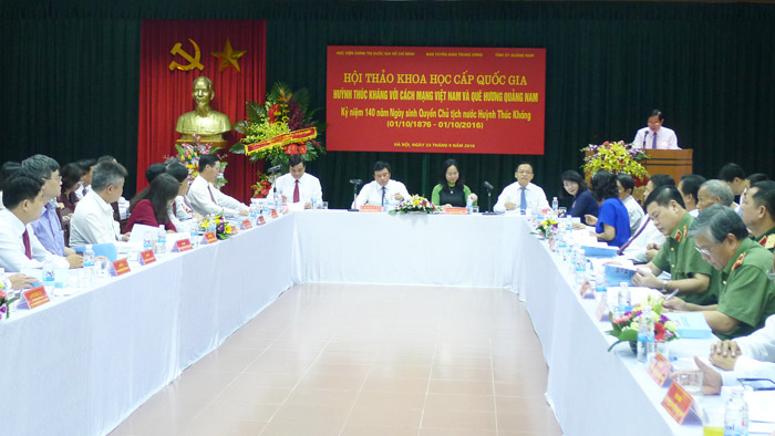 ກອງປະຊຸມສຳມະນາວິທະຍາສາດລະດັບຊາດ “ຮີ່ງທຸກຄ໋າງ ກັບການປະຕິວັດຫວຽດນາມ ແລະ ບ້ານເກີດເມືອງນອນກວາງນາມ”